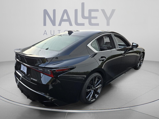 2025 Lexus IS 350