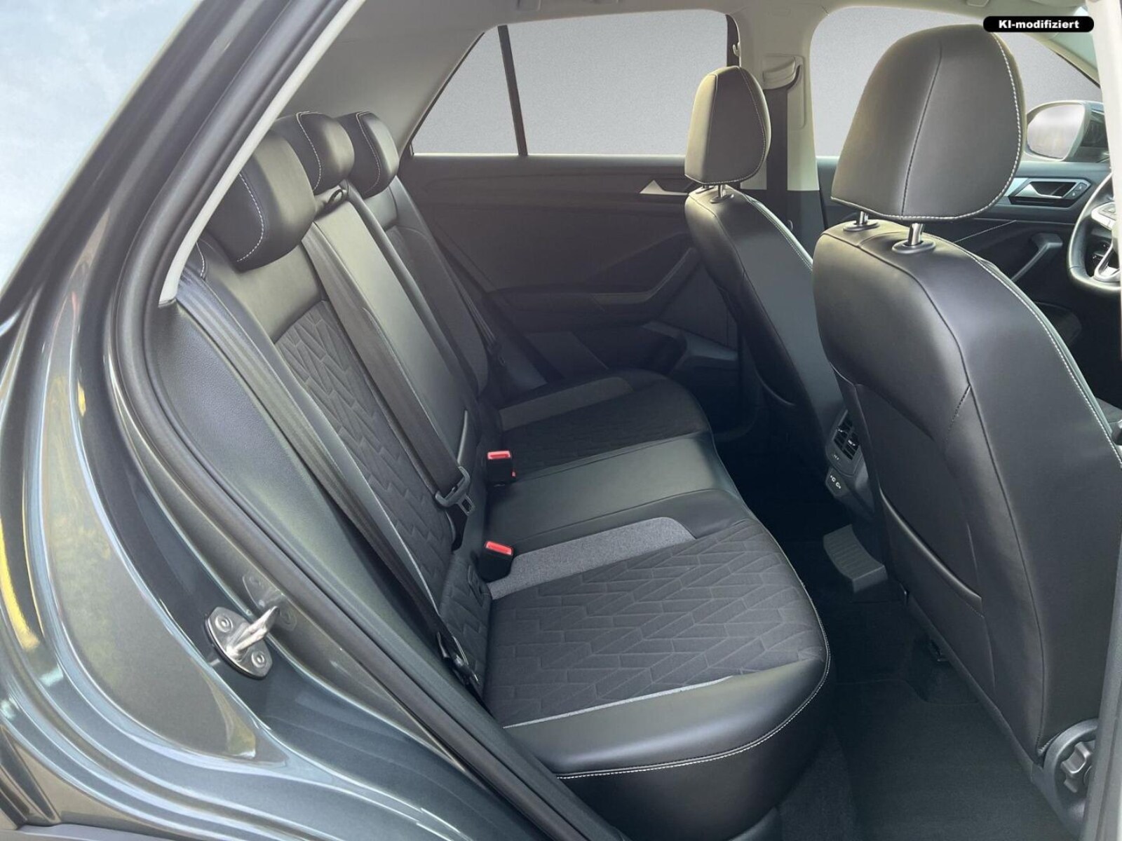 Volkswagen T-Roc – Bild 15