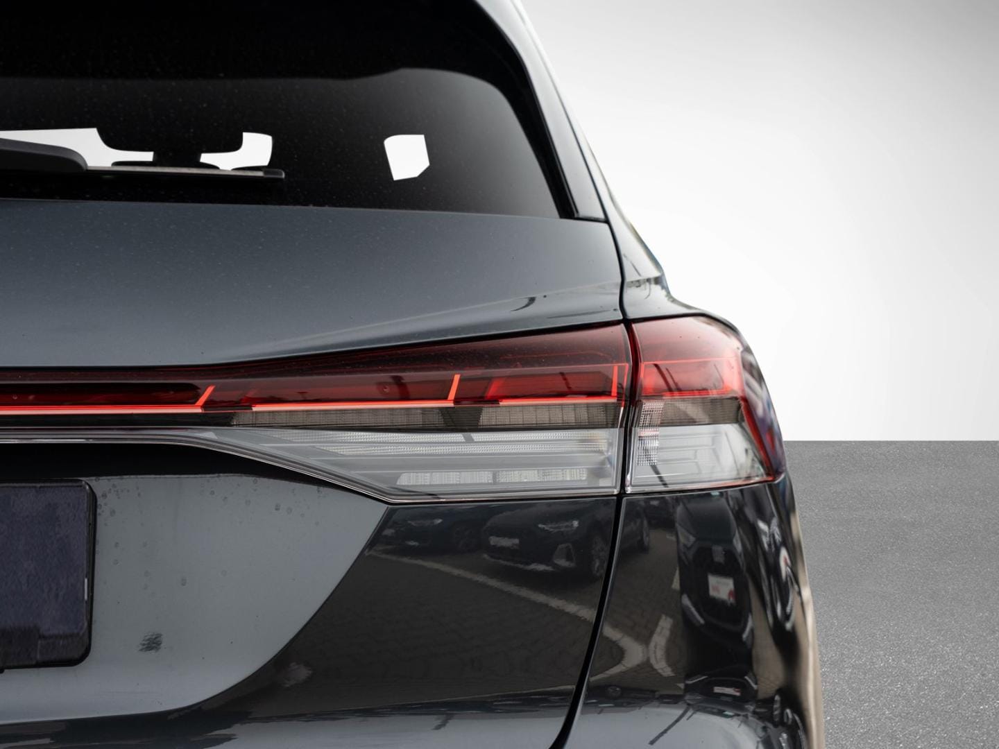 Bild über Audi Q4 SUV e-tron e-tron performance 210 kW - für weitere Informationen kontaktieren Sie den Audi Partner