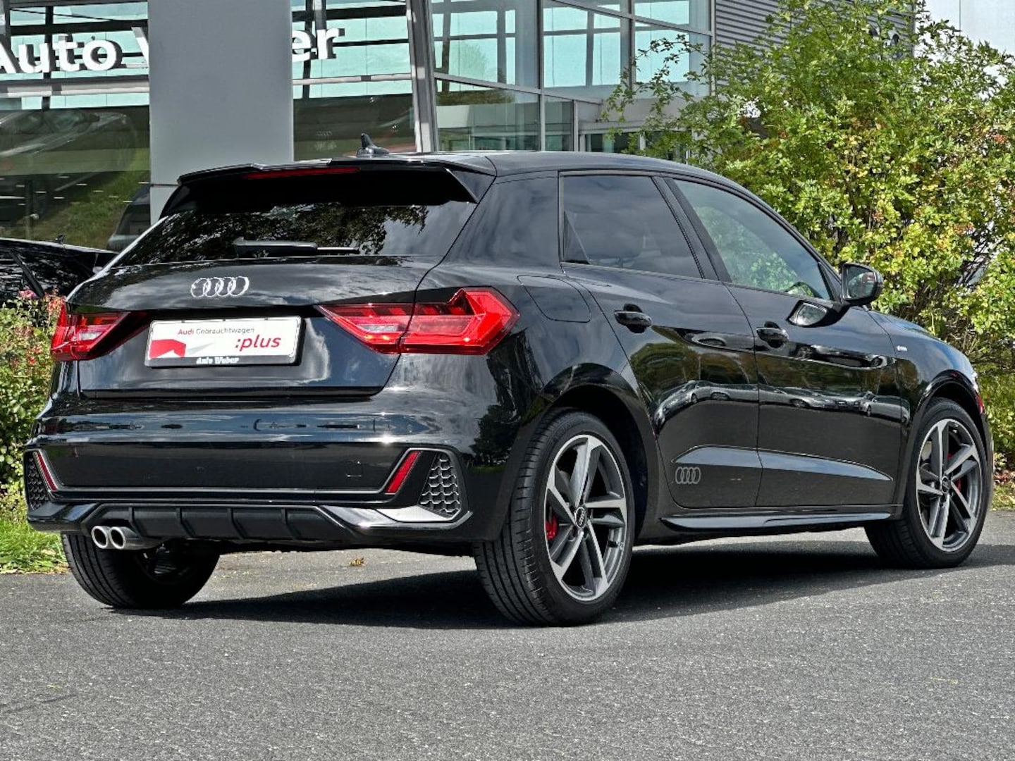 Bild über Audi A1 Sportback S line 40 TFSI S tronic - für weitere Informationen kontaktieren Sie den Audi Partner