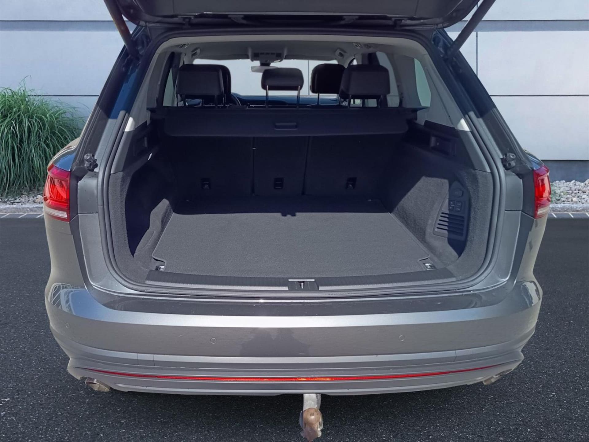 Volkswagen Touareg Basis-Modell