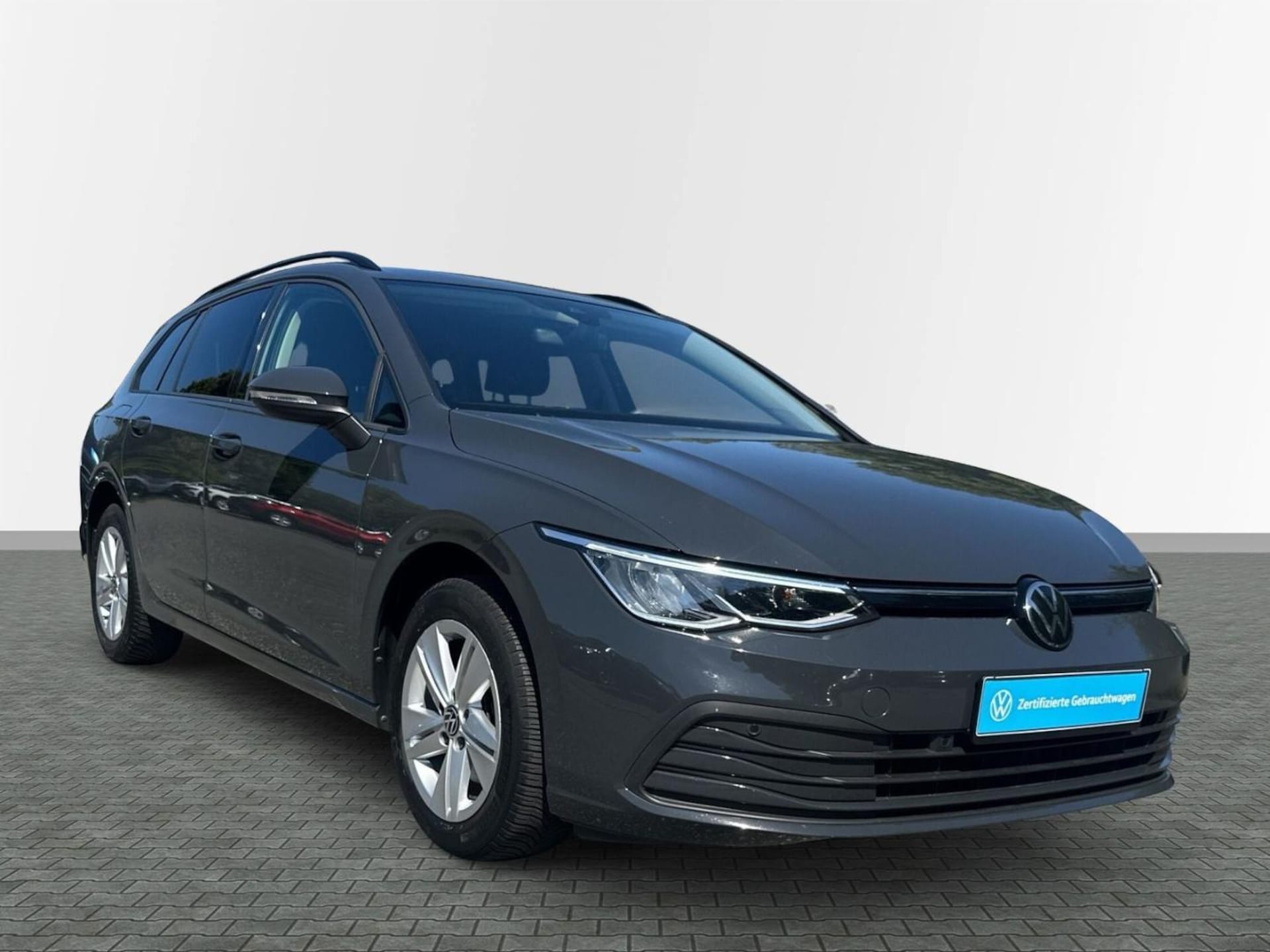 Volkswagen Golf Variant Life