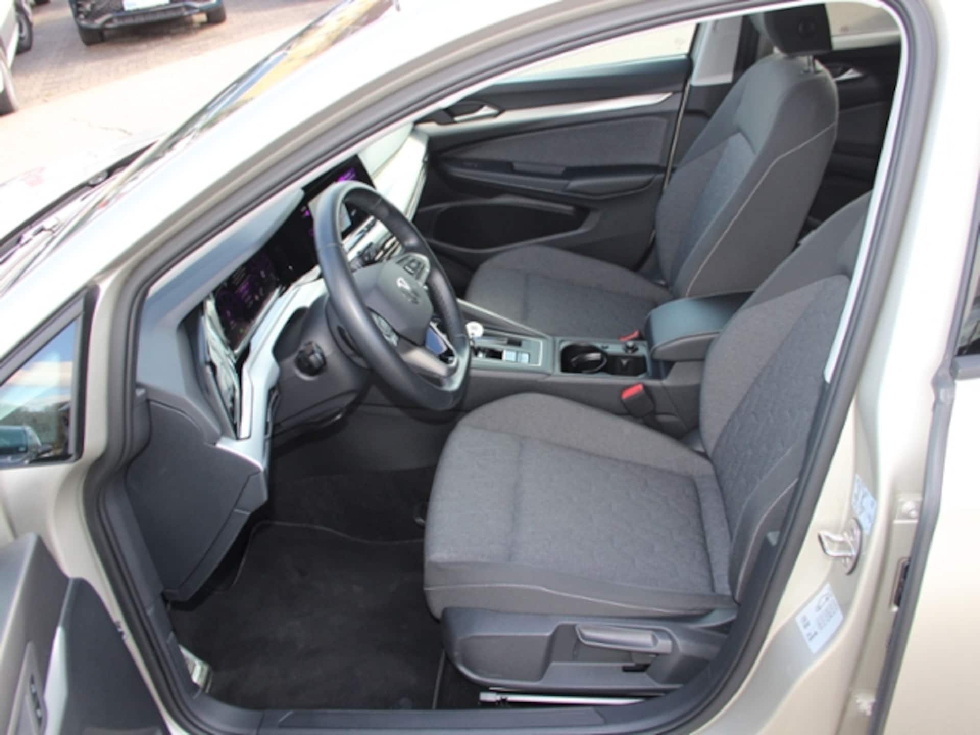 Volkswagen Golf MOVE