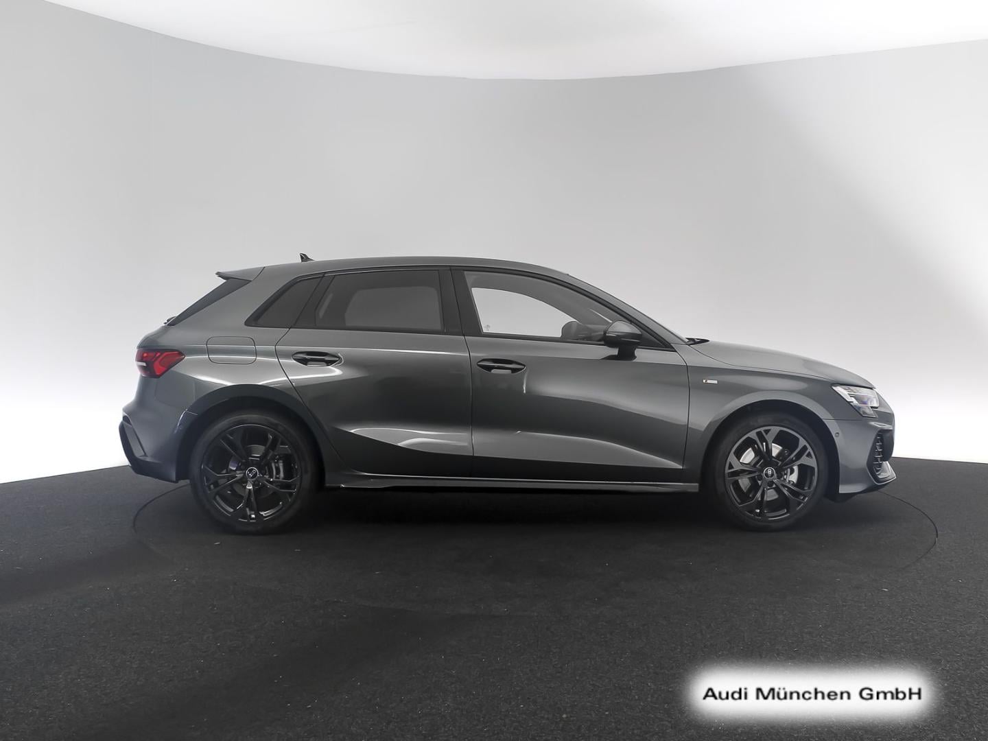 Bild über Audi A3 Sportback TFSI e TFSI e 150 kW S tronic - für weitere Informationen kontaktieren Sie den Audi Partner