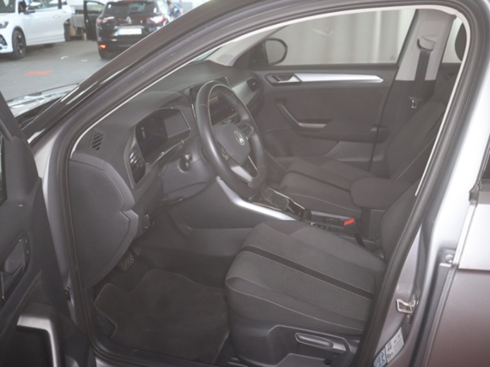 Volkswagen T-Roc – Bild 8