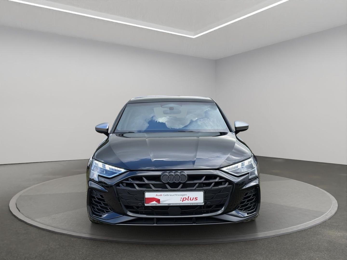 Bild über Audi S3 Sportback TFSI quattro S tronic - für weitere Informationen kontaktieren Sie den Audi Partner