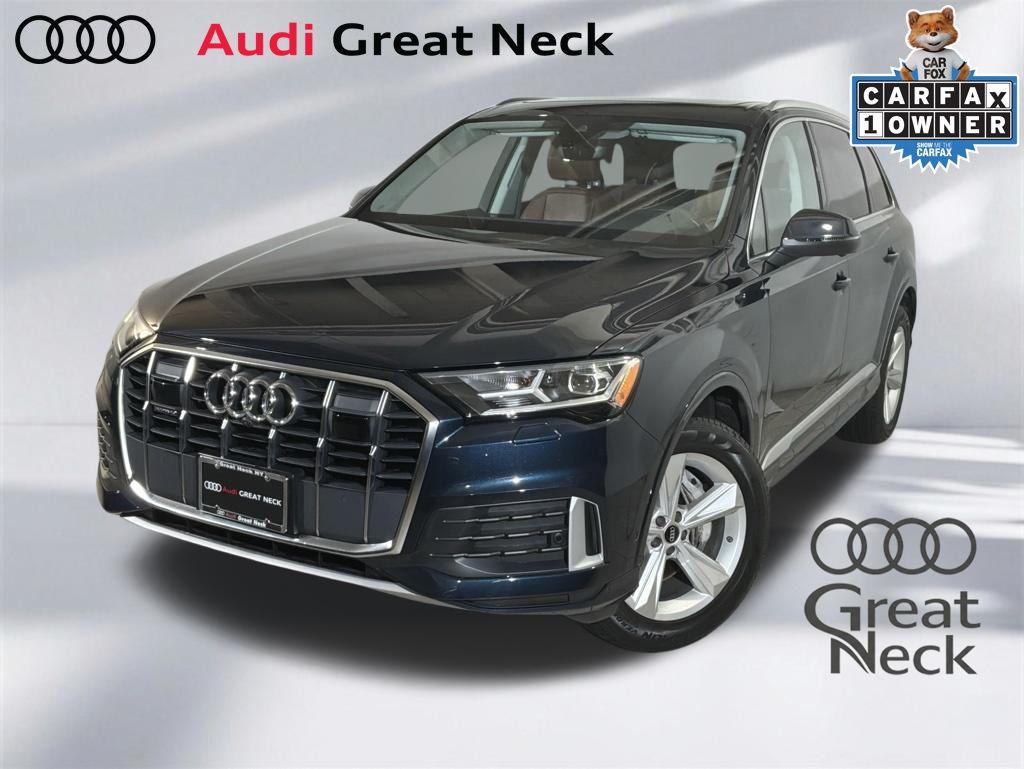 2023 Audi Q7 45 Premium Plus quattro Tiptronic's photo