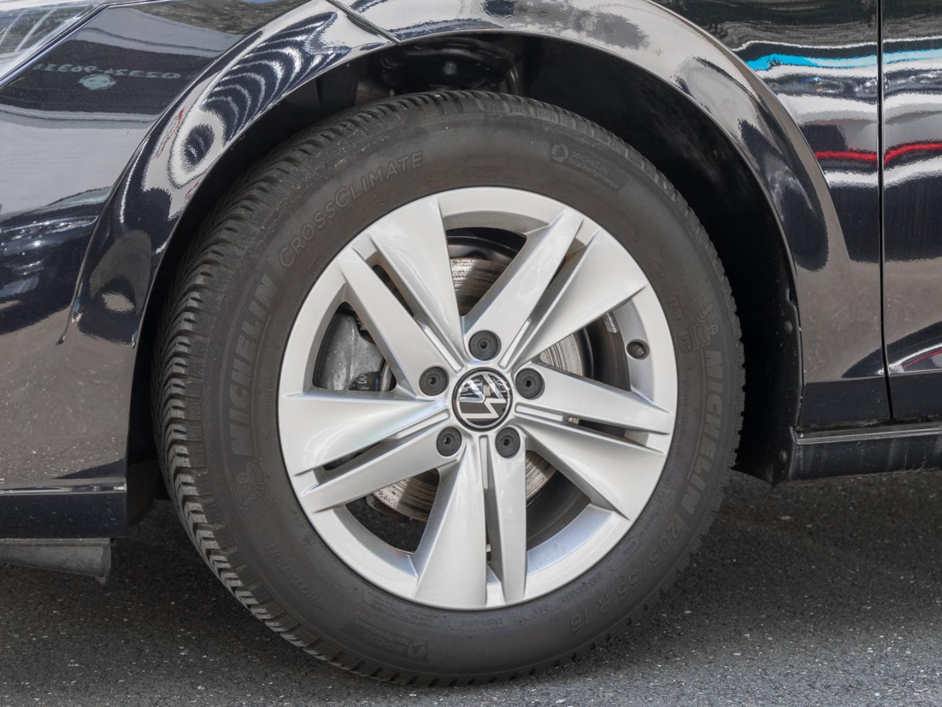 Volkswagen Golf Life