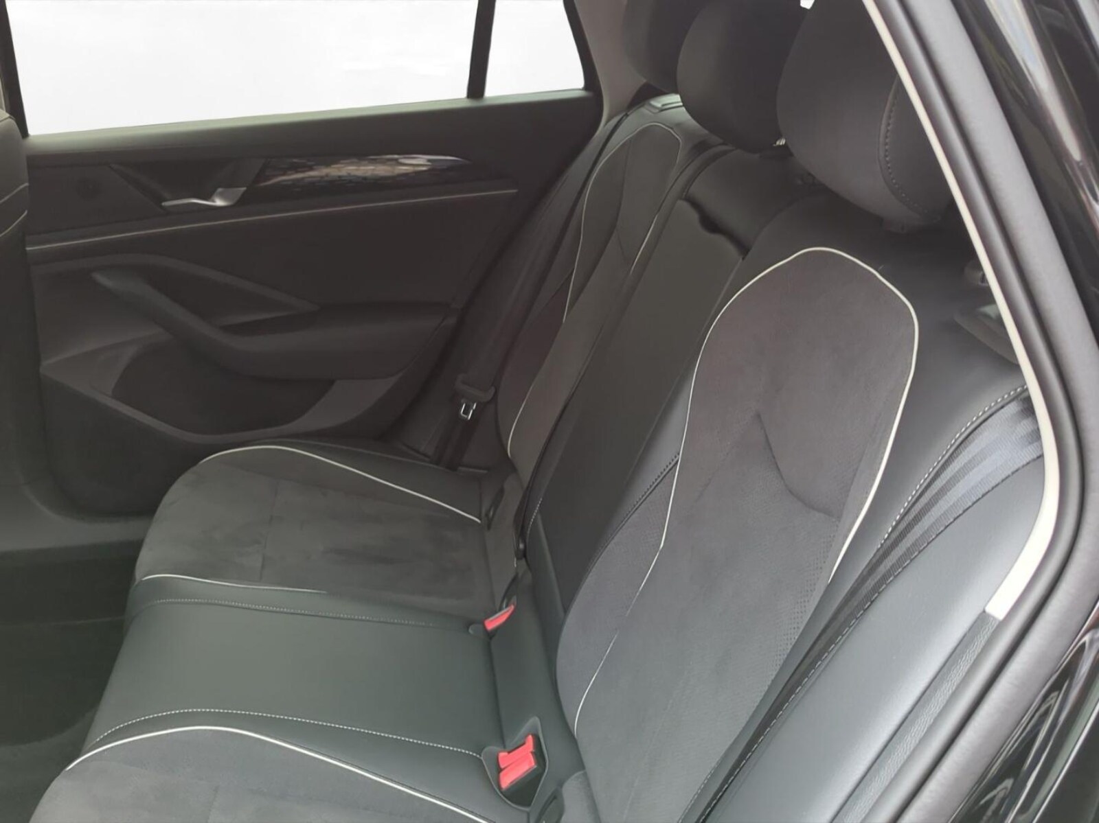 Volkswagen Passat – Bild 3