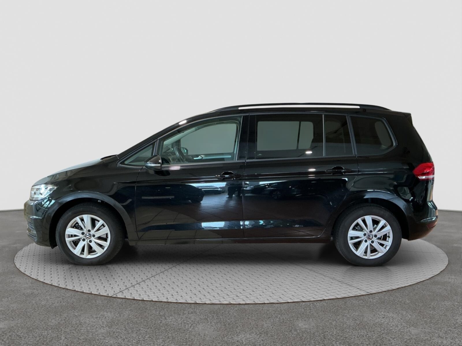 Volkswagen Touran – Bild 8