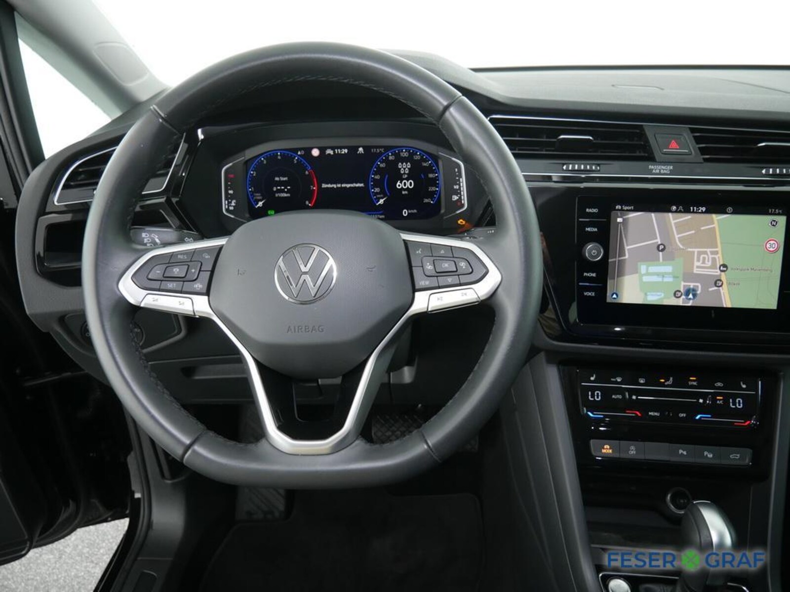 Volkswagen Touran – Bild 12