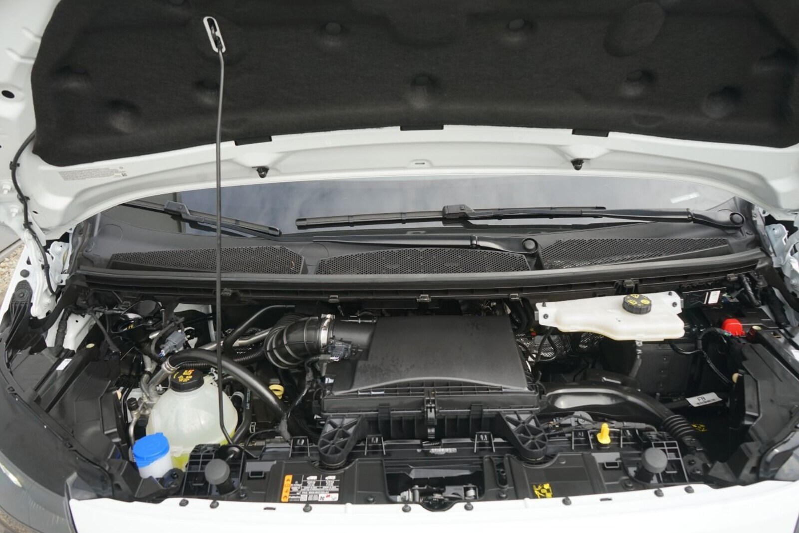 Volkswagen Caravelle langer Radstand – Bild 6