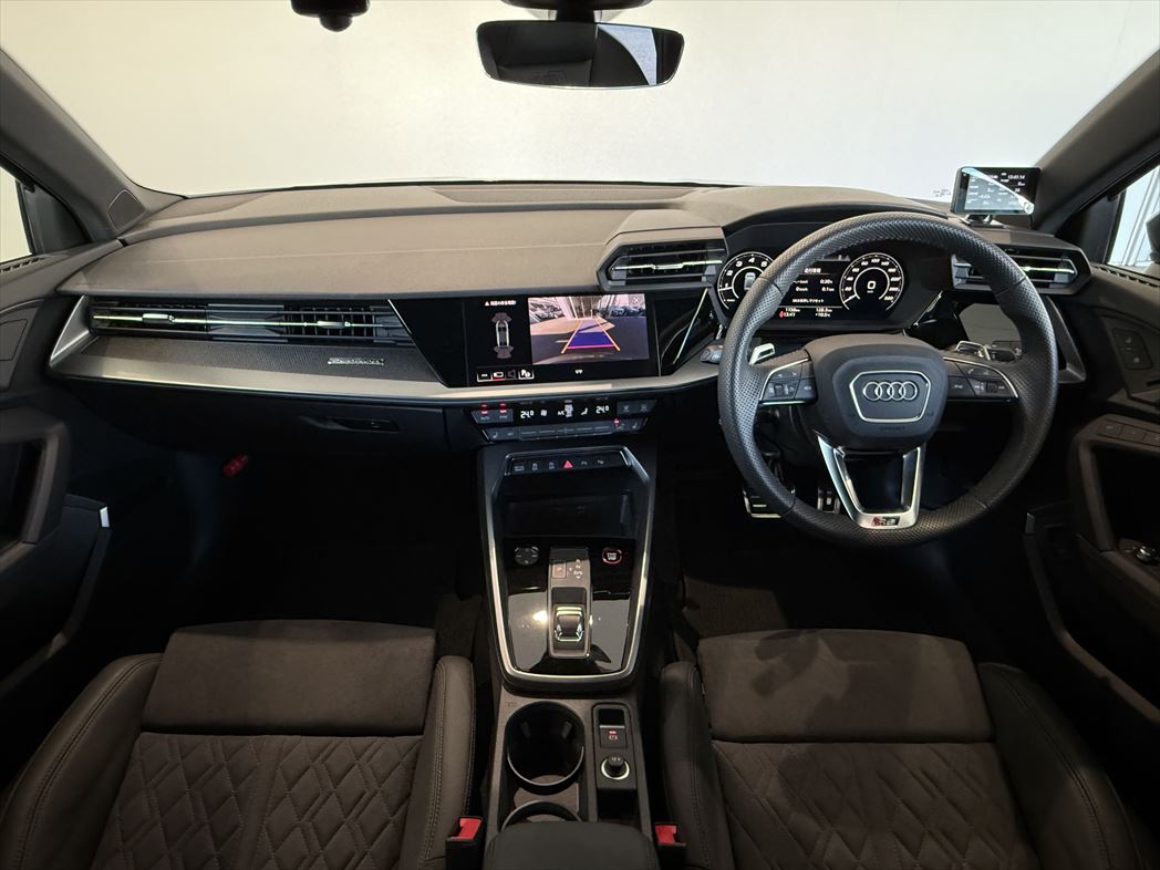 Image about Audi RS 3 Sedan RS 3 Saloon 294(400) kW(PS) S tronic