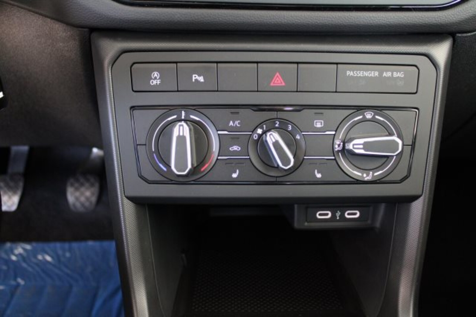 Volkswagen T-Cross – Bild 12