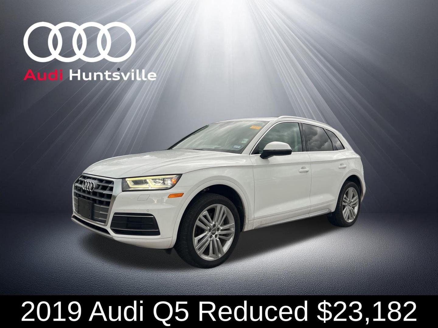 2019 Audi Q5 2.0T quattro S tronic Premium Plus's photo
