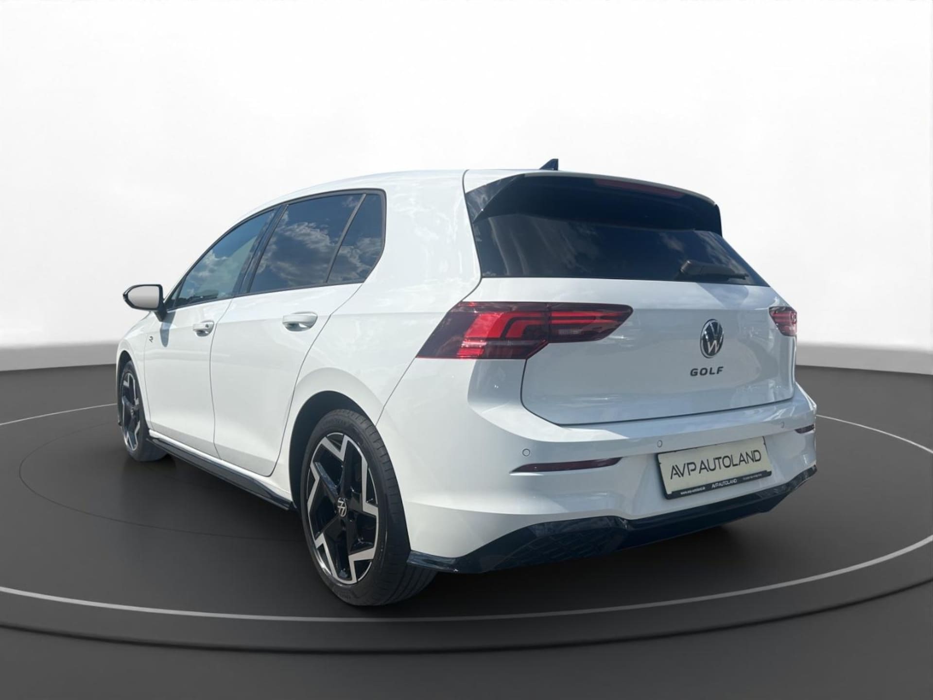 Volkswagen Golf R-Line