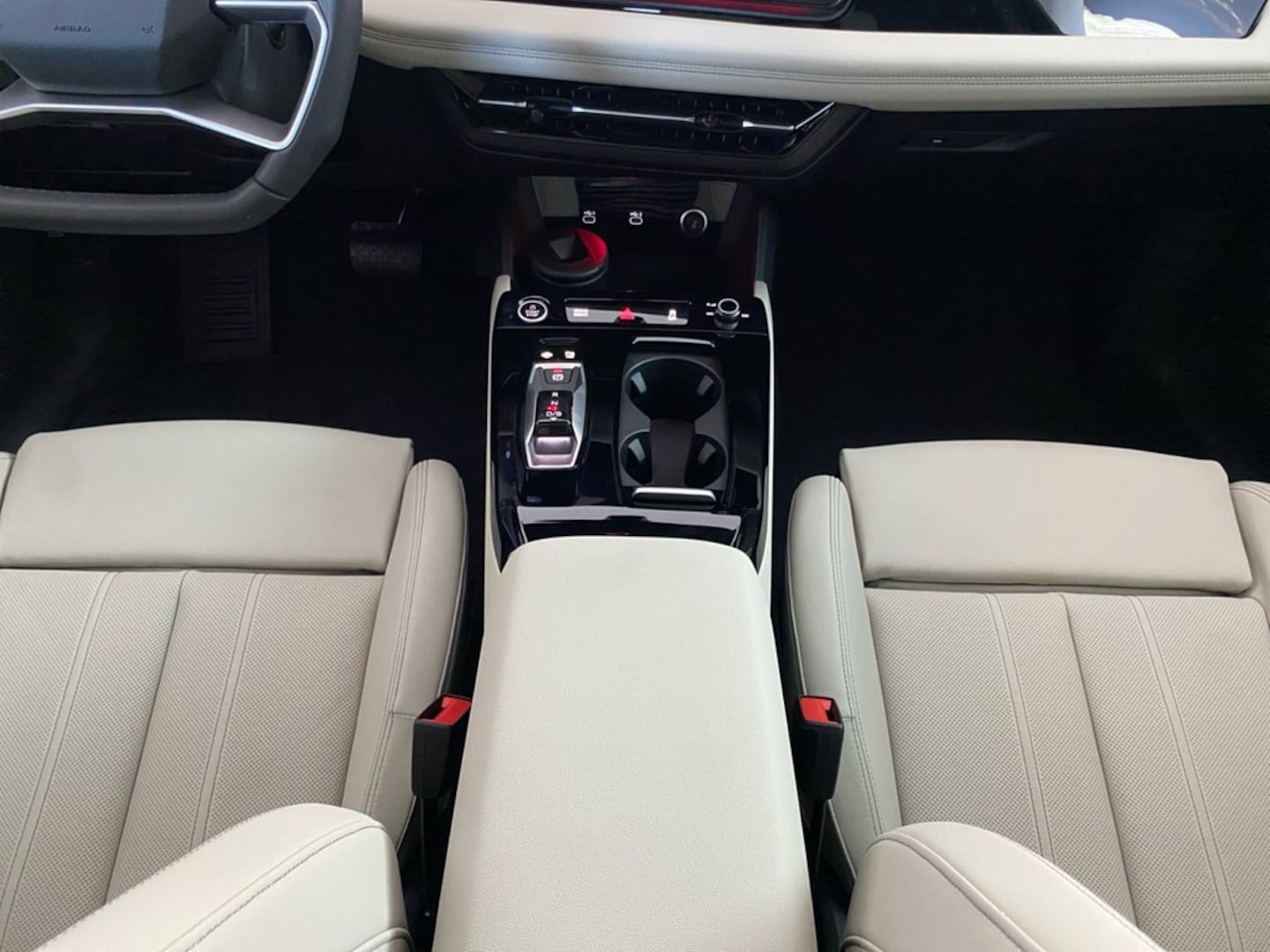 Bild über Audi A6 Sportback e-tron S line business e-tron quattro 315 kW - für weitere Informationen kontaktieren Sie den Audi Partner