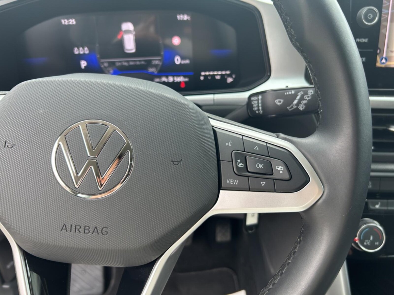 Volkswagen T-Roc – Bild 14