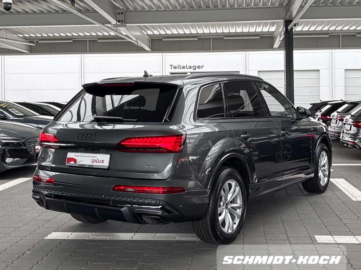 Bild über Audi Q7 SUV TFSI quattro 250 kW tiptronic - für weitere Informationen kontaktieren Sie den Audi Partner