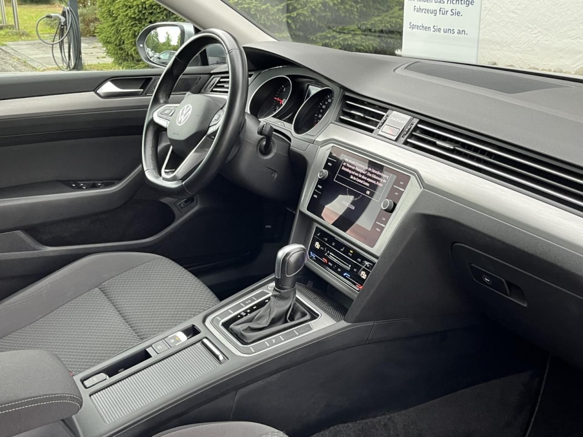 Volkswagen Passat Variant Basis-Modell