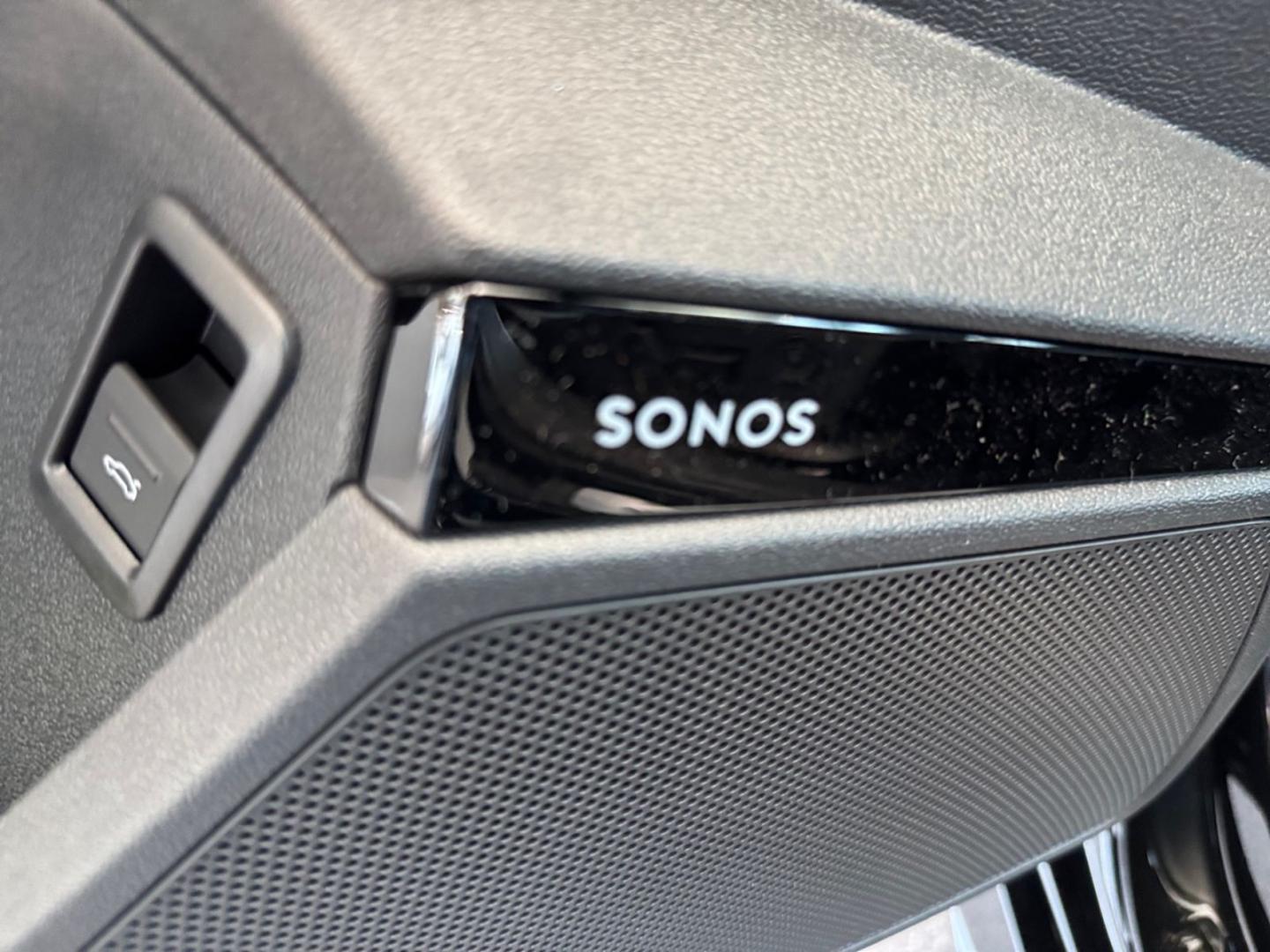 Image about Audi RS 3 Sportback TFSI quattro S tronic