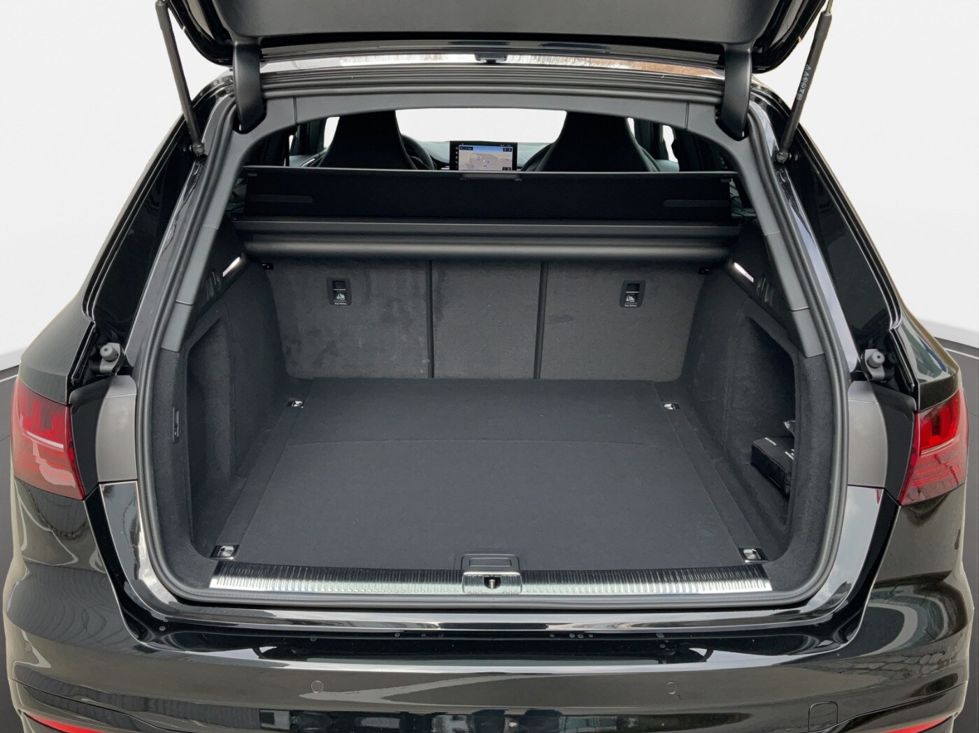 Image about Audi A4 Avant S line 40 TDI quattro S tronic