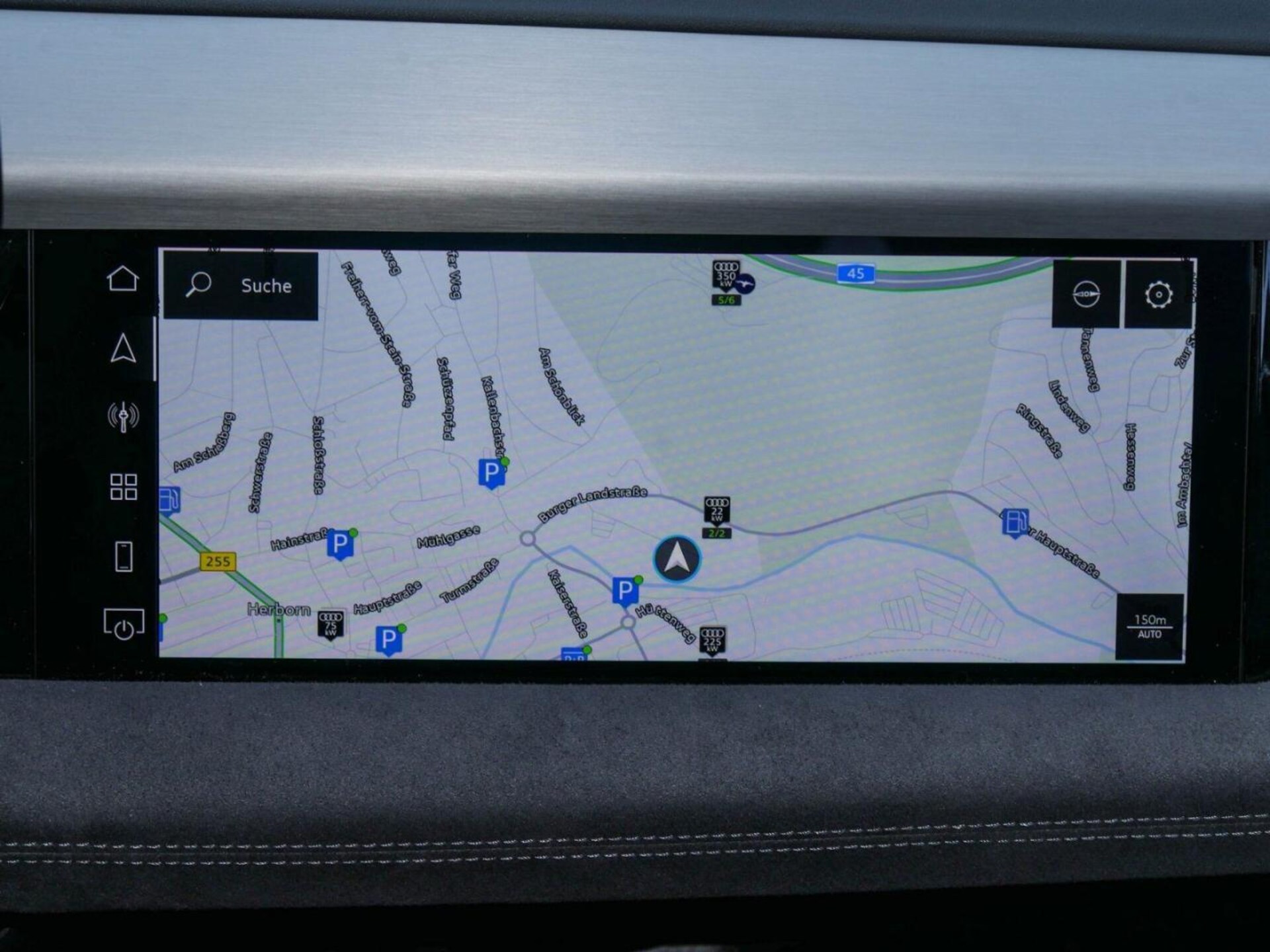 Audi SQ6 SUV e-tron