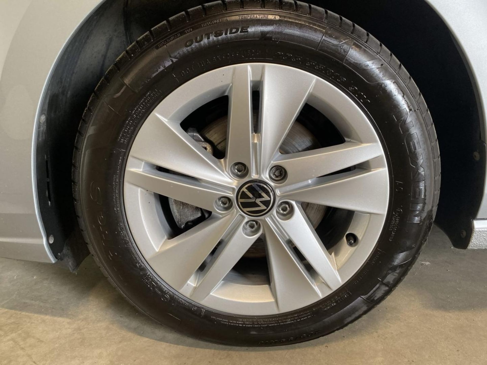 Volkswagen Golf Variant Life