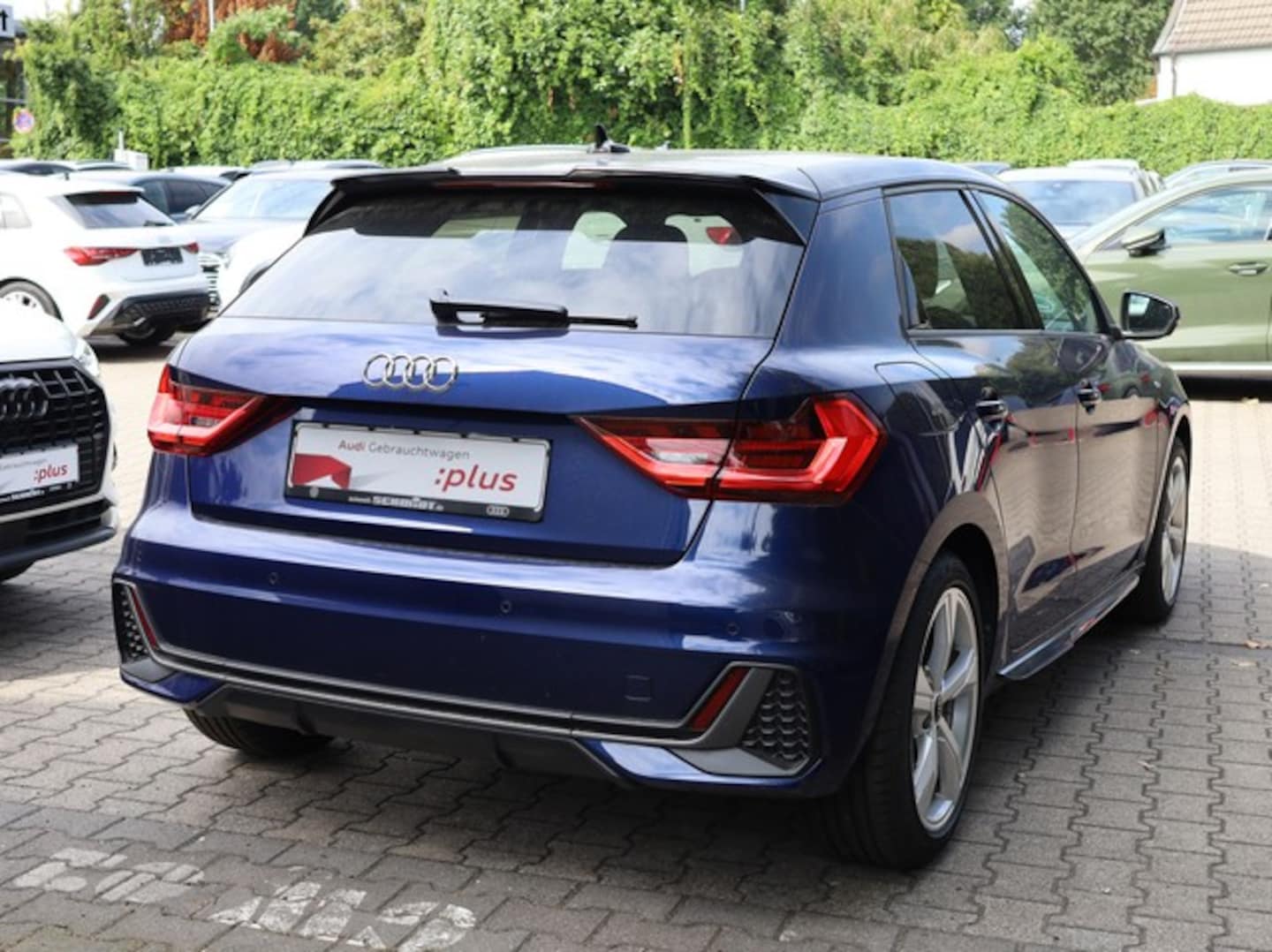 Bild über Audi A1 Sportback S line 35 TFSI S tronic - für weitere Informationen kontaktieren Sie den Audi Partner