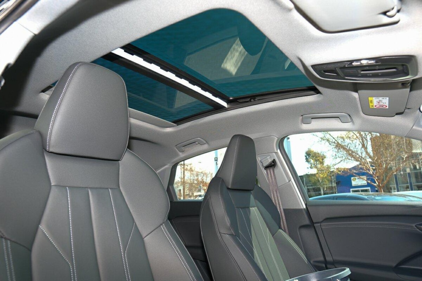 Image about Audi Q6 Sportback e-tron e-tron