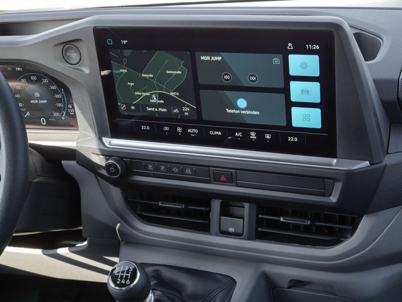 Volkswagen Transporter Kombi kurzer Radstand – Bild 6