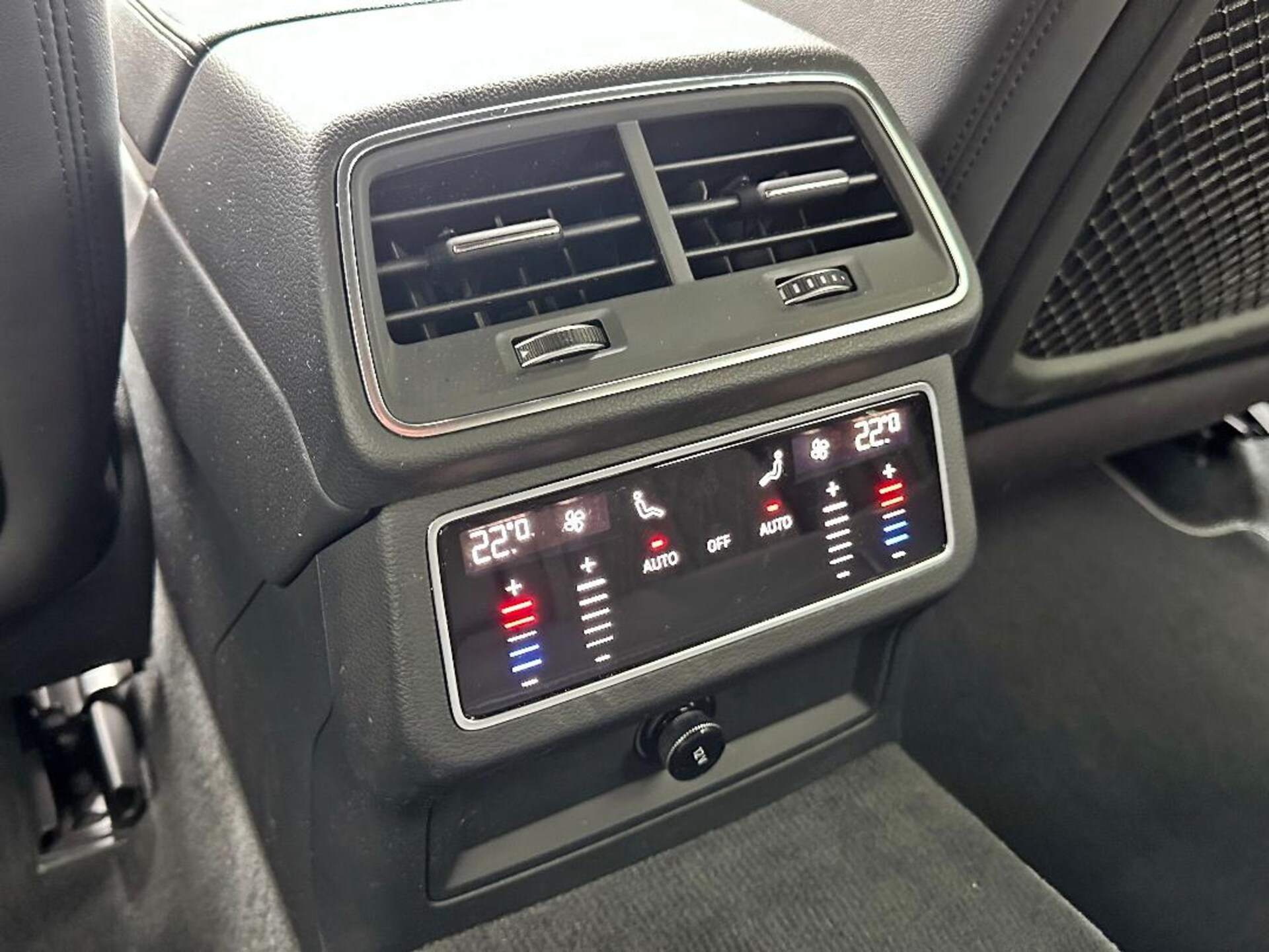 Audi S6 Avant