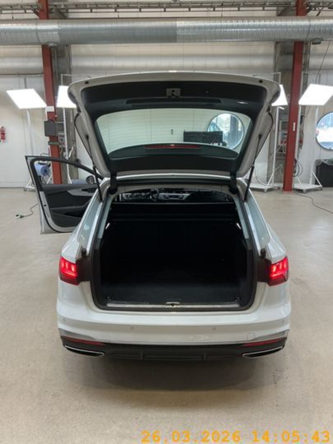 Audi A4 Avant S line