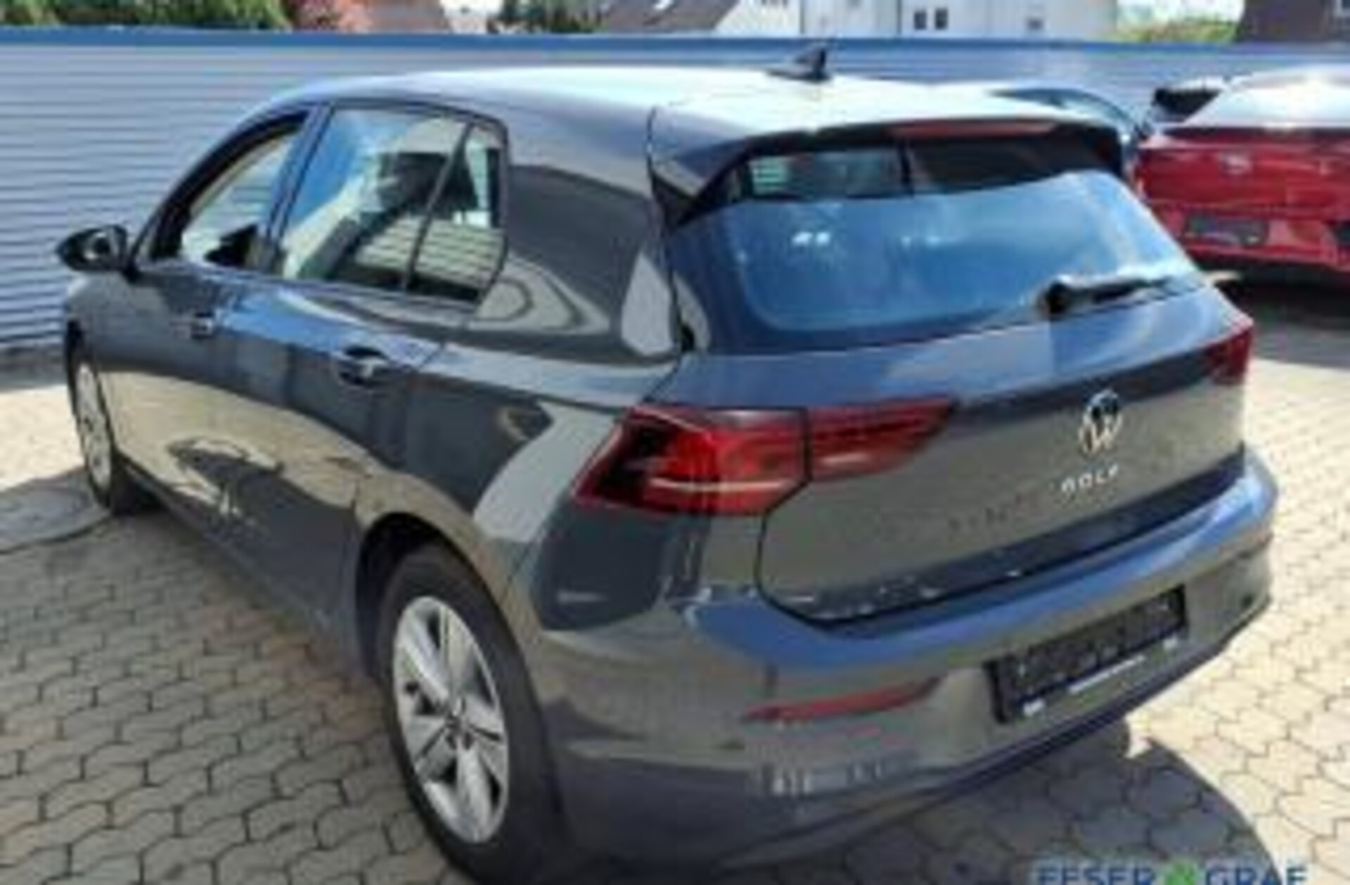 Volkswagen Golf Life