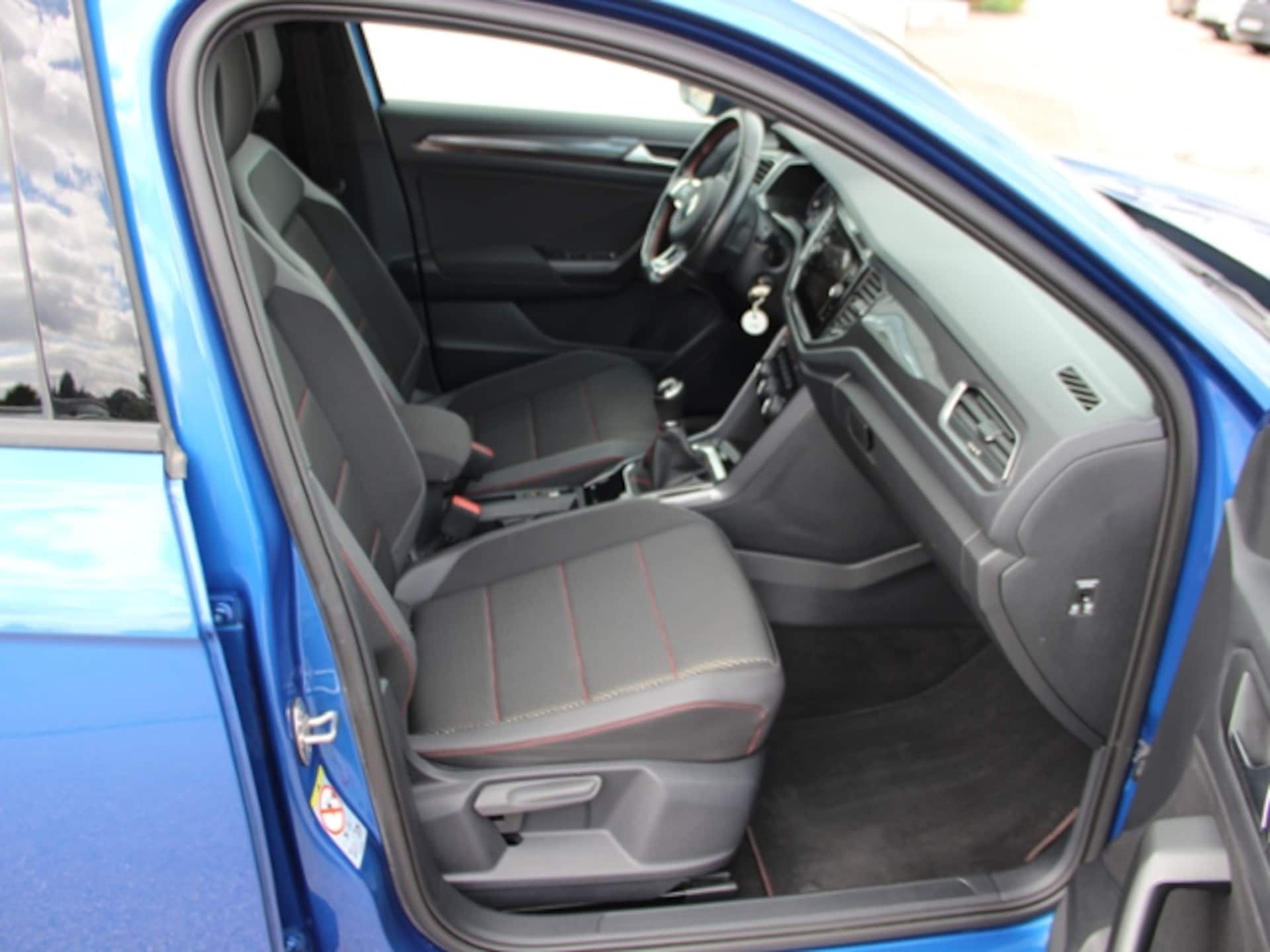 Volkswagen T-Roc Sport