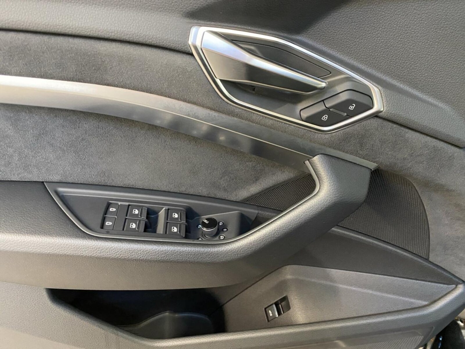 Audi Q8 e-tron – Bild 9