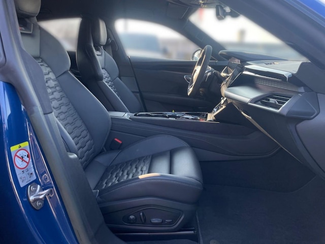Audi e-tron GT RS