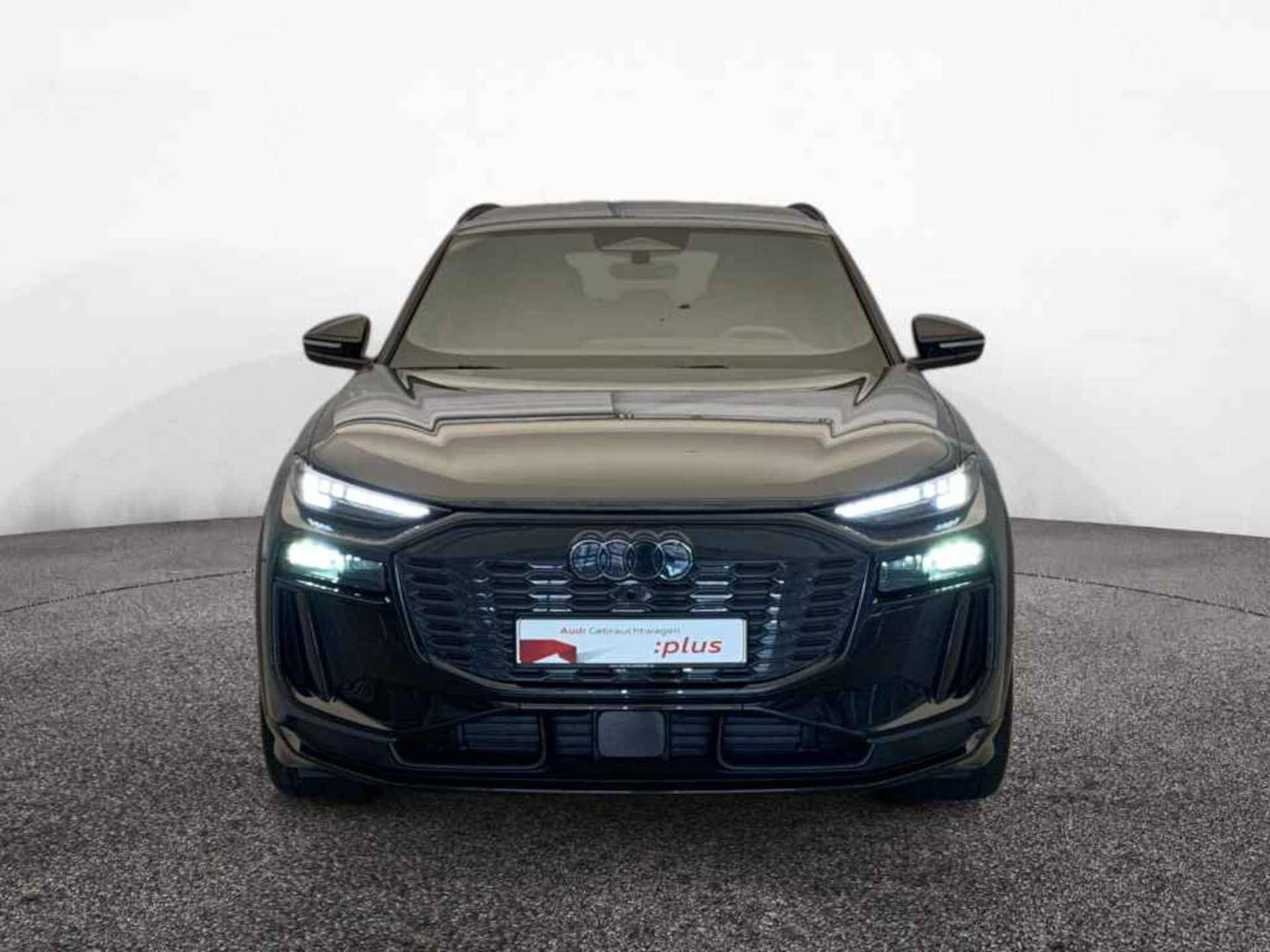 Audi SQ6 SUV e-tron