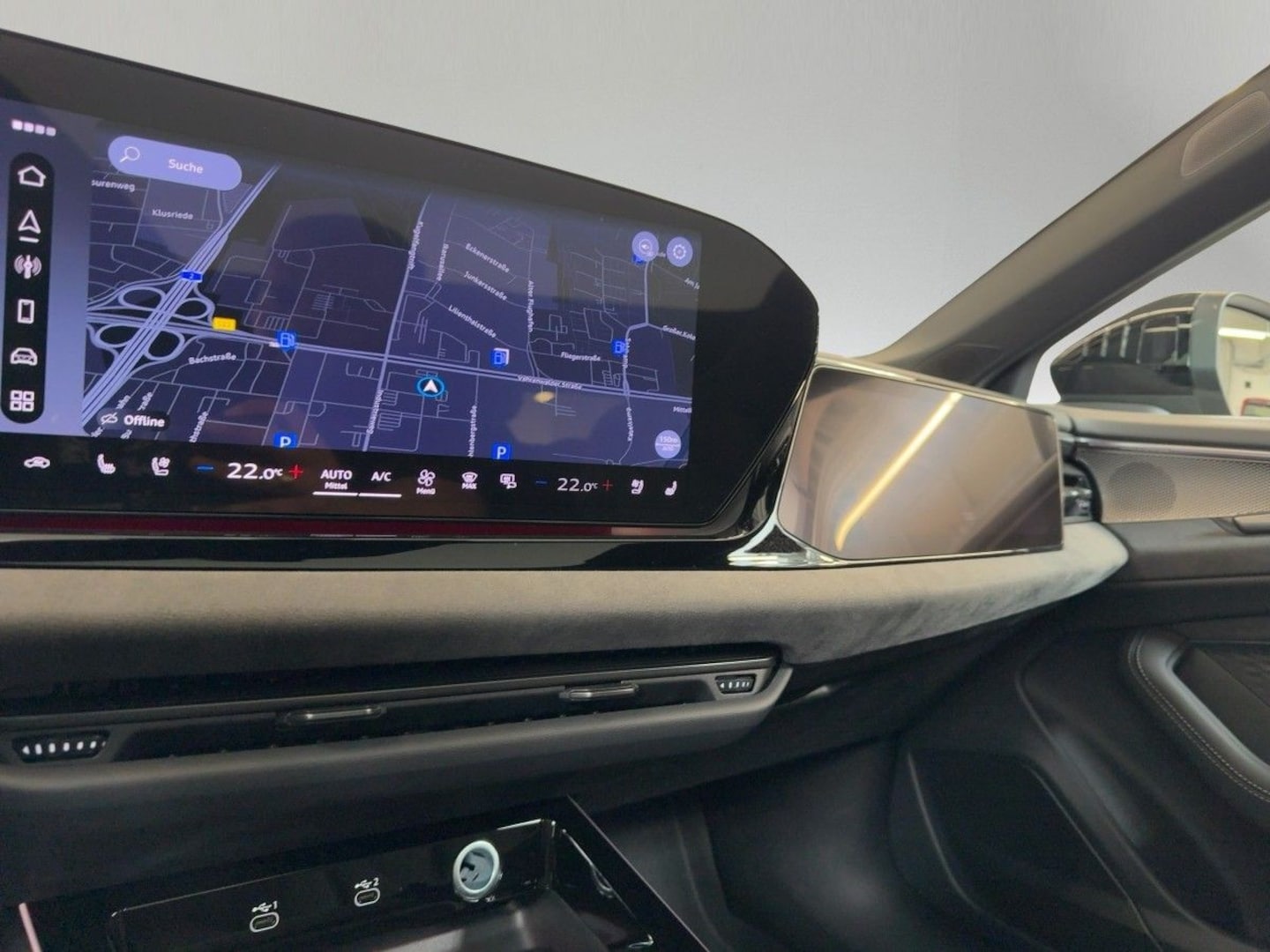 Bild über Audi A6 Avant TDI quattro 220 kW S tronic - für weitere Informationen kontaktieren Sie den Audi Partner