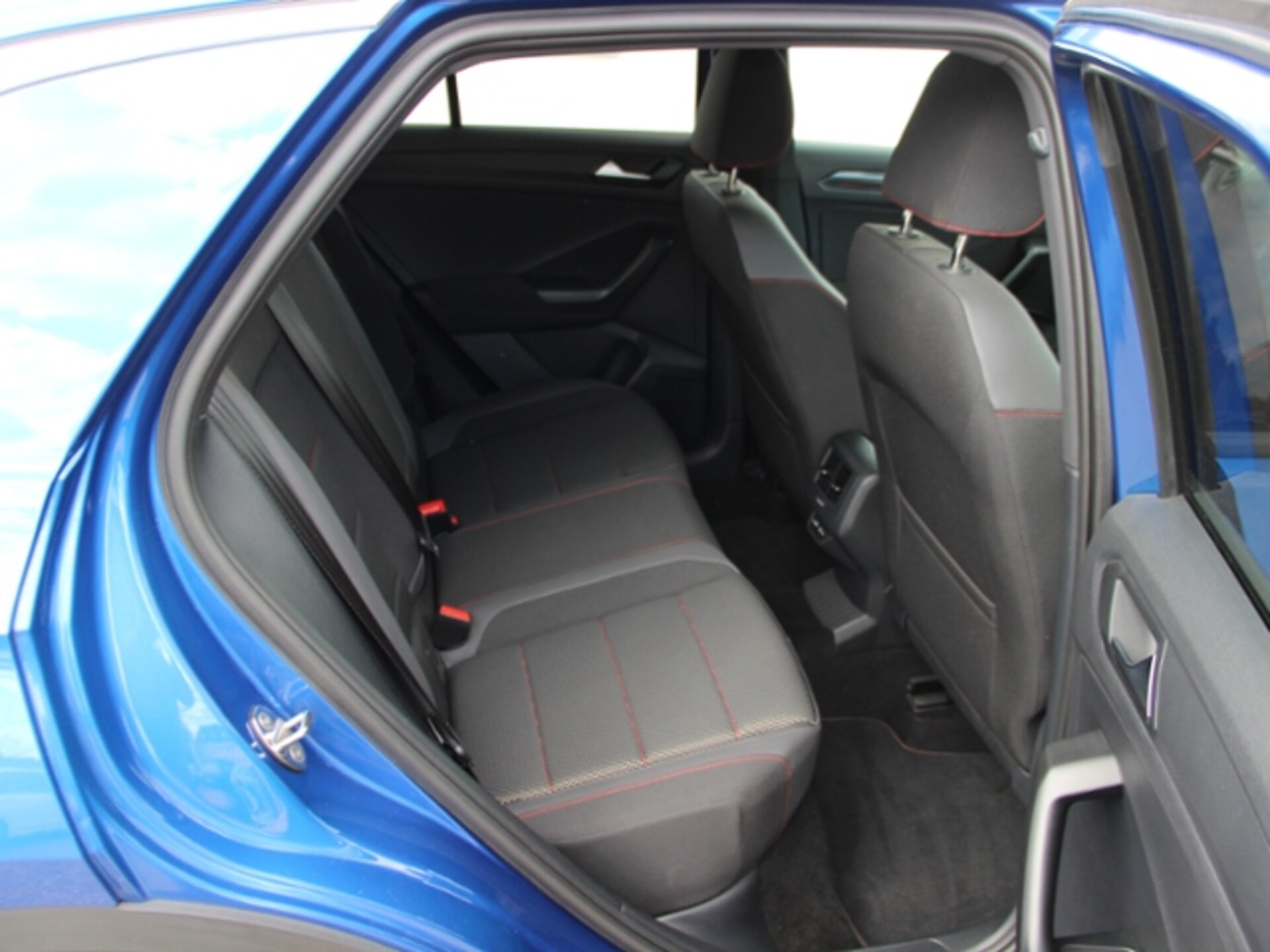 Volkswagen T-Roc Sport