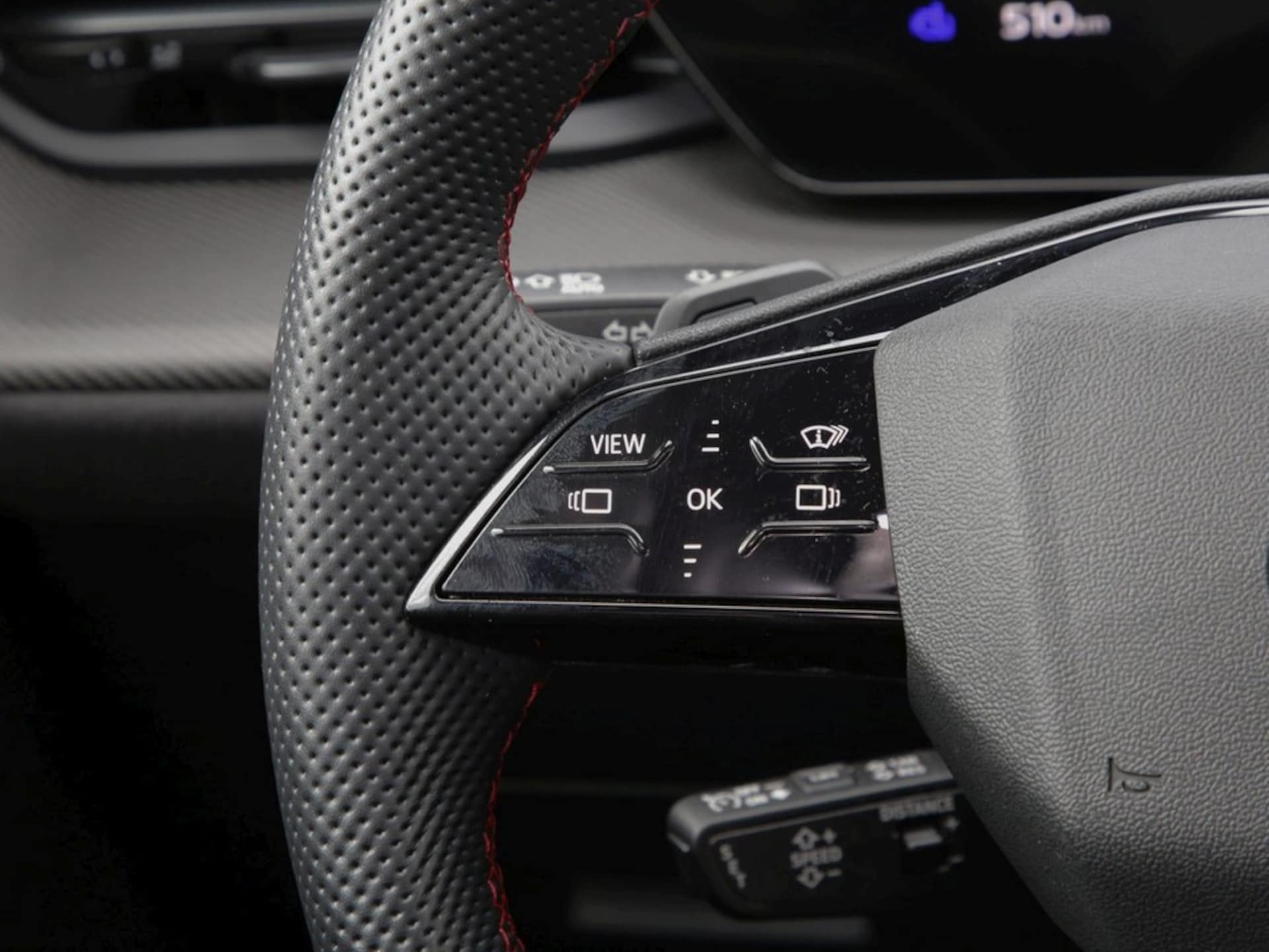 Audi SQ5 Sportback edition one