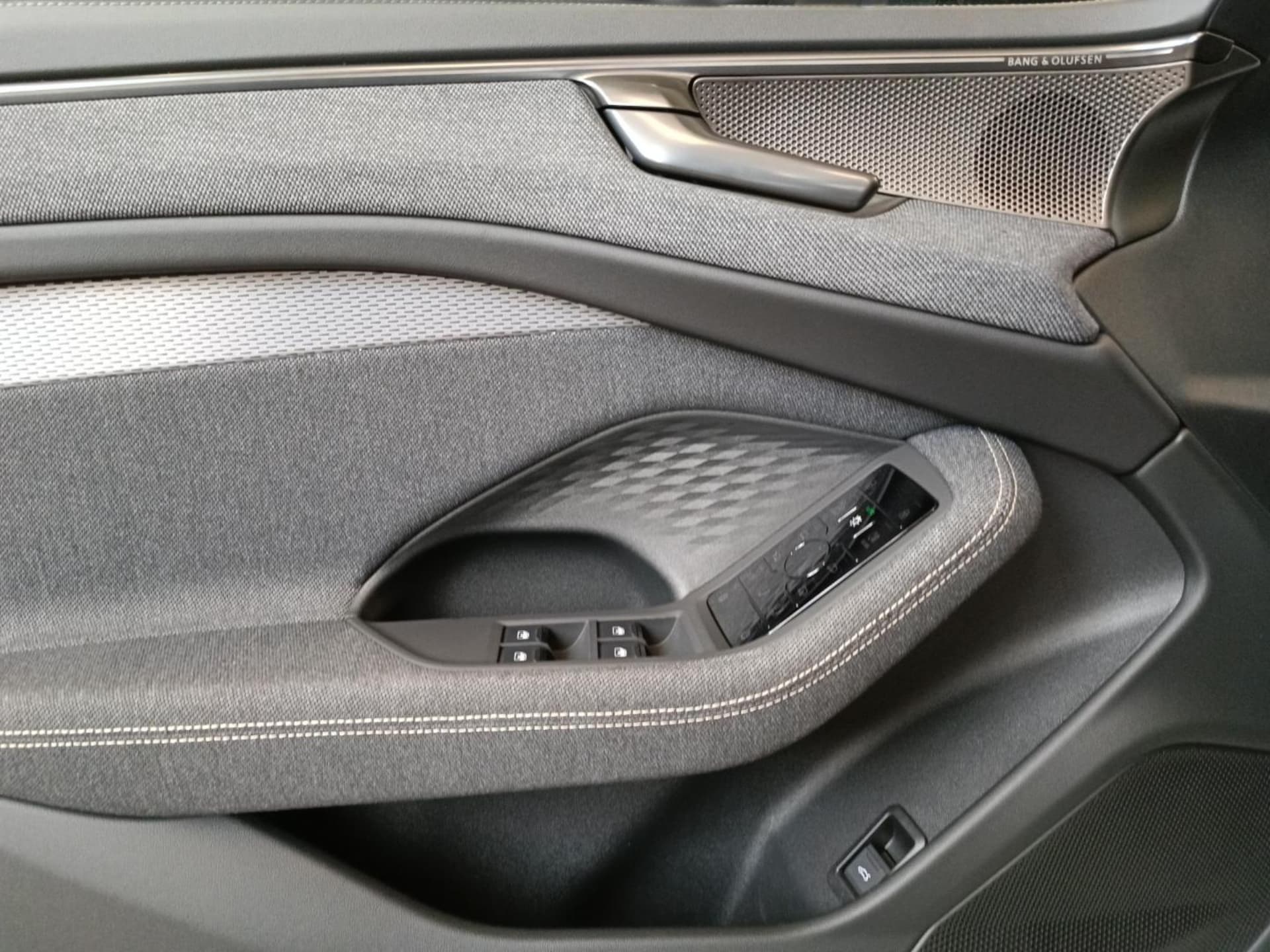 Audi A6 Avant edition one