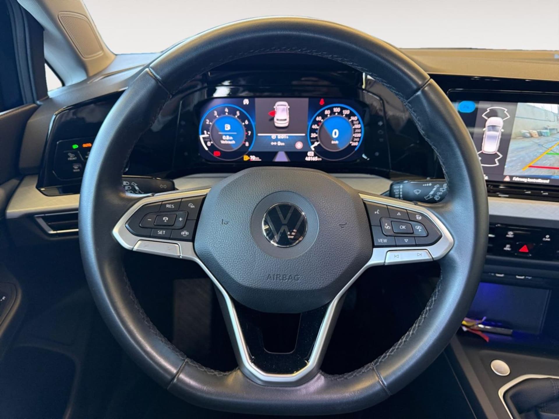 Volkswagen Golf Life