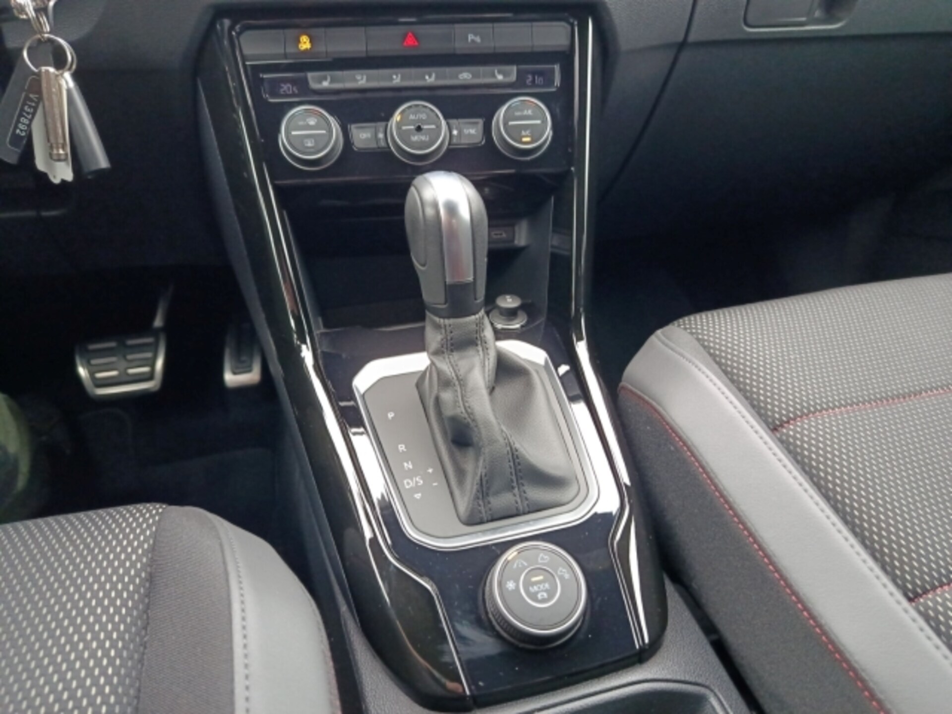 Volkswagen T-Roc Sport