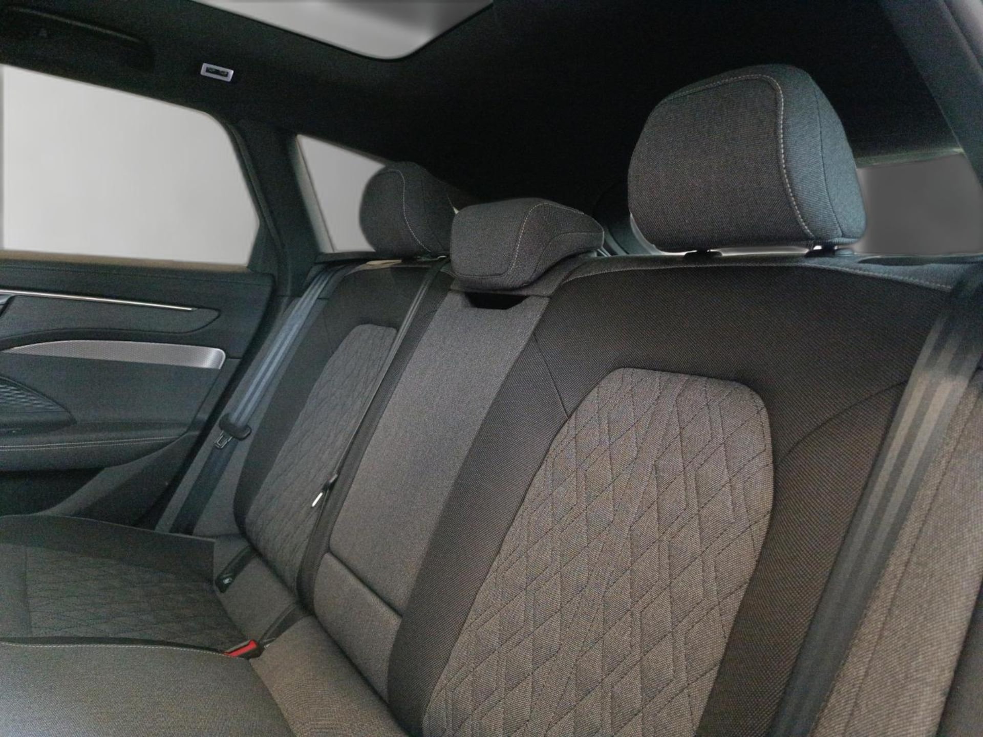 Audi A6 Avant edition one