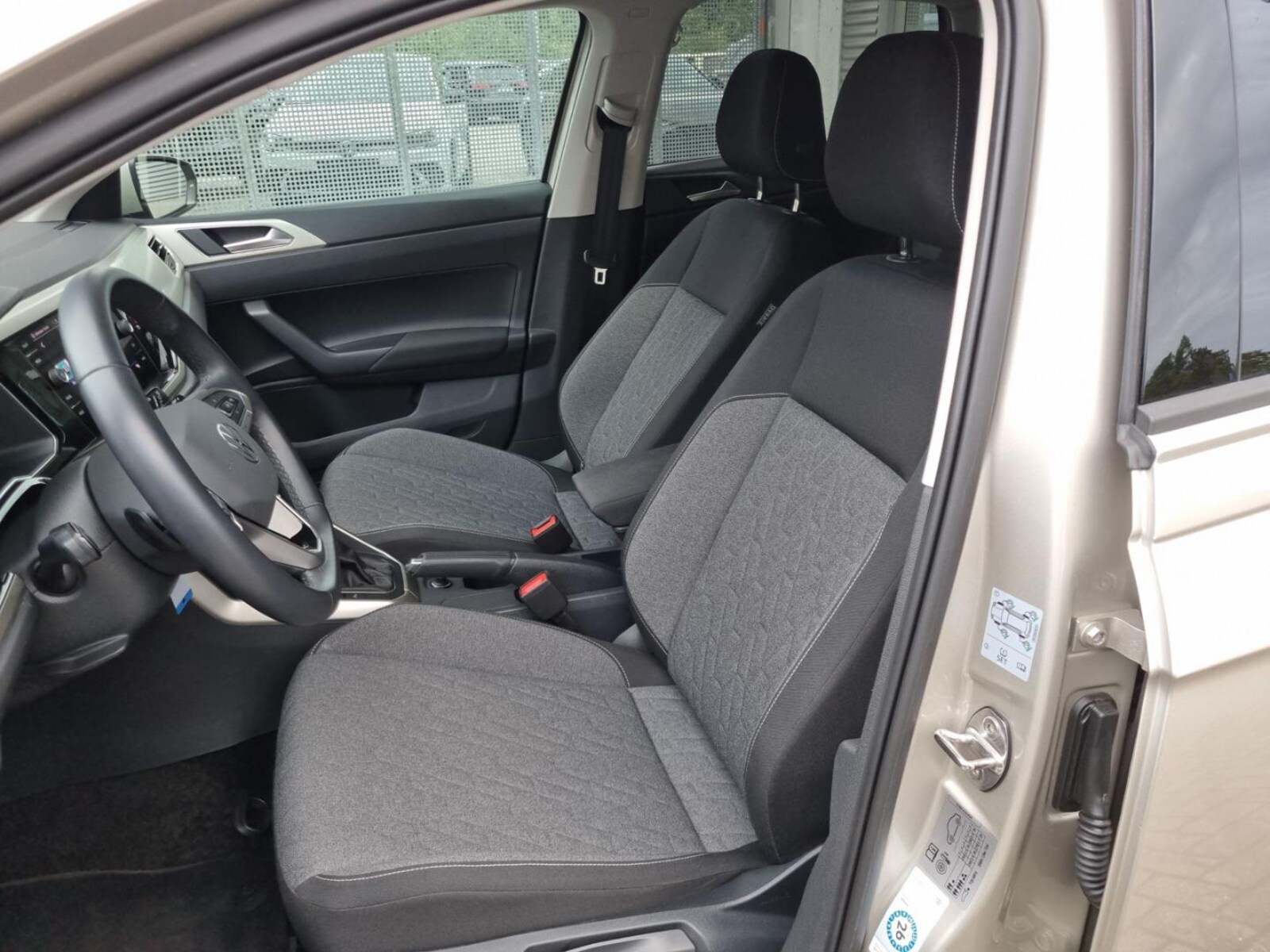 Volkswagen Polo – Bild 11