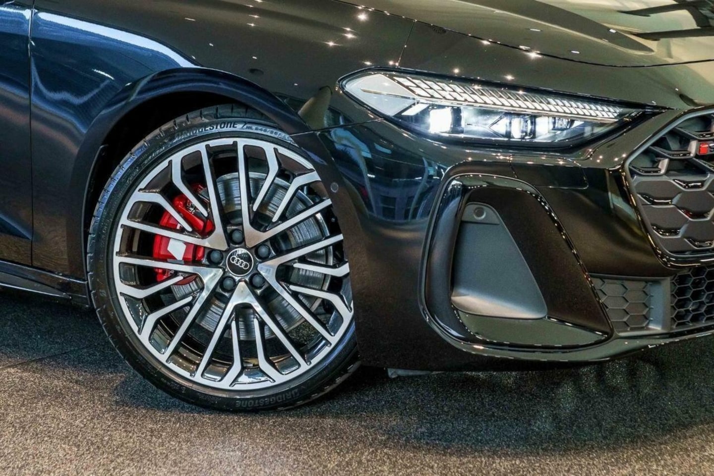 Image about Audi S5 Sedan TFSI quattro 270 kW S tronic