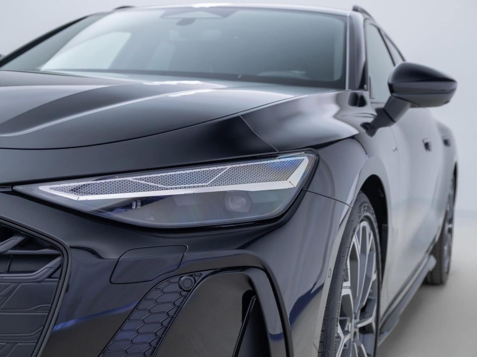 Audi A6 Avant e-hybrid