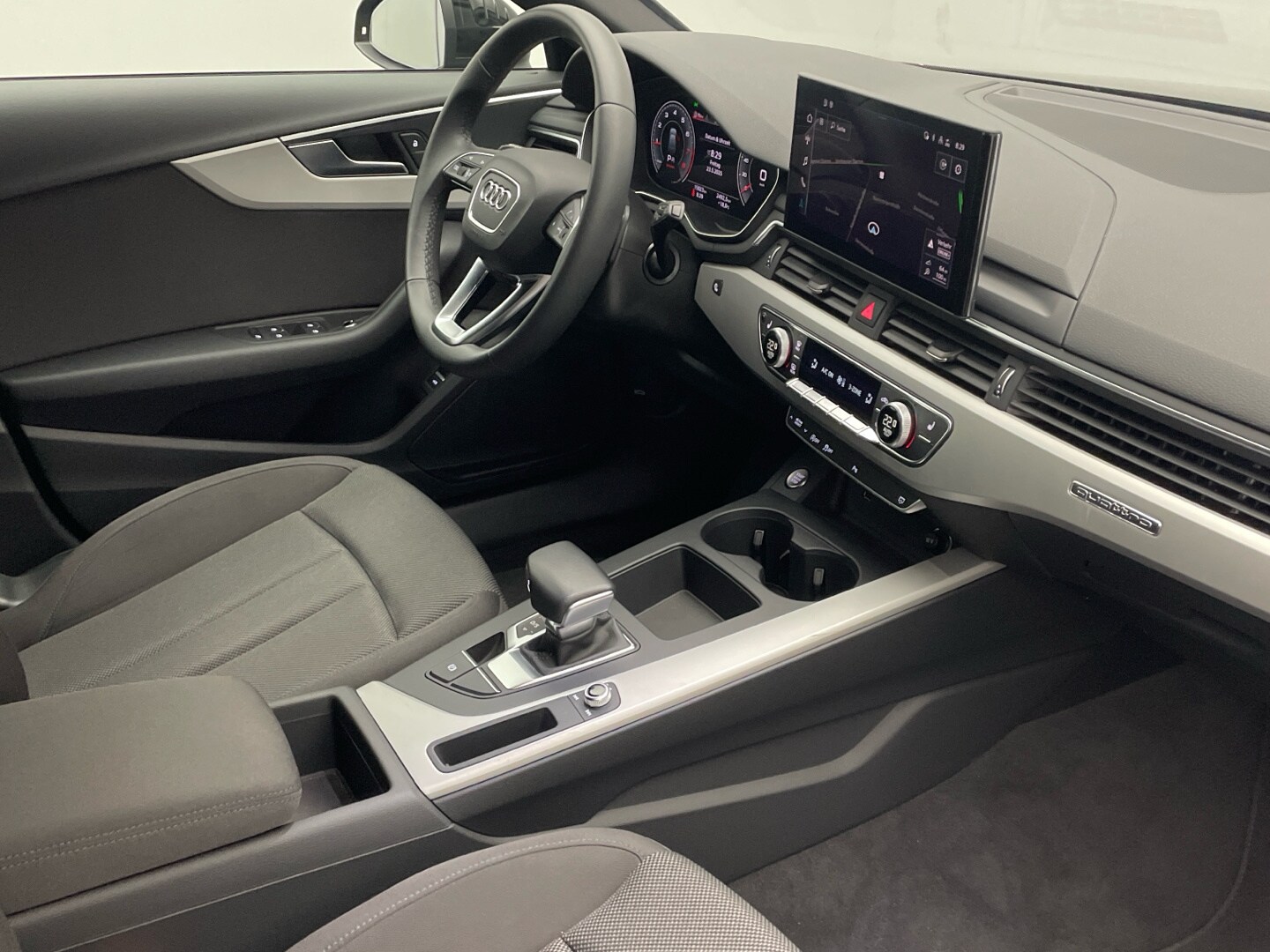 Image about Audi A4 Avant S line 45 TFSI quattro S tronic