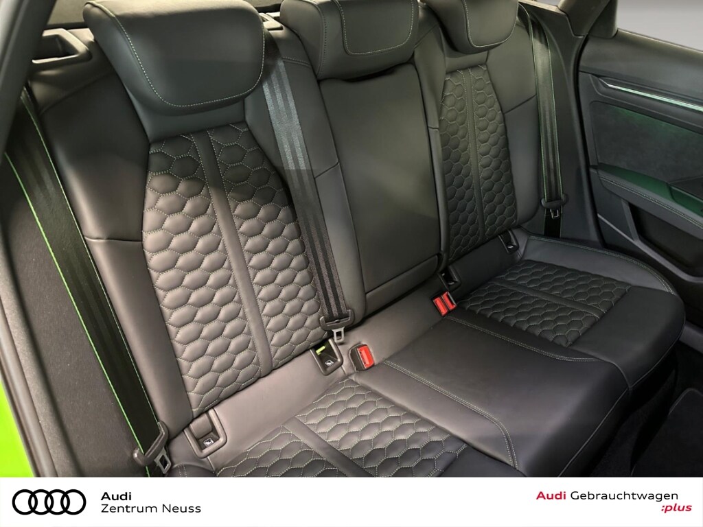 Image about Audi RS 3 Limousine TFSI quattro S tronic